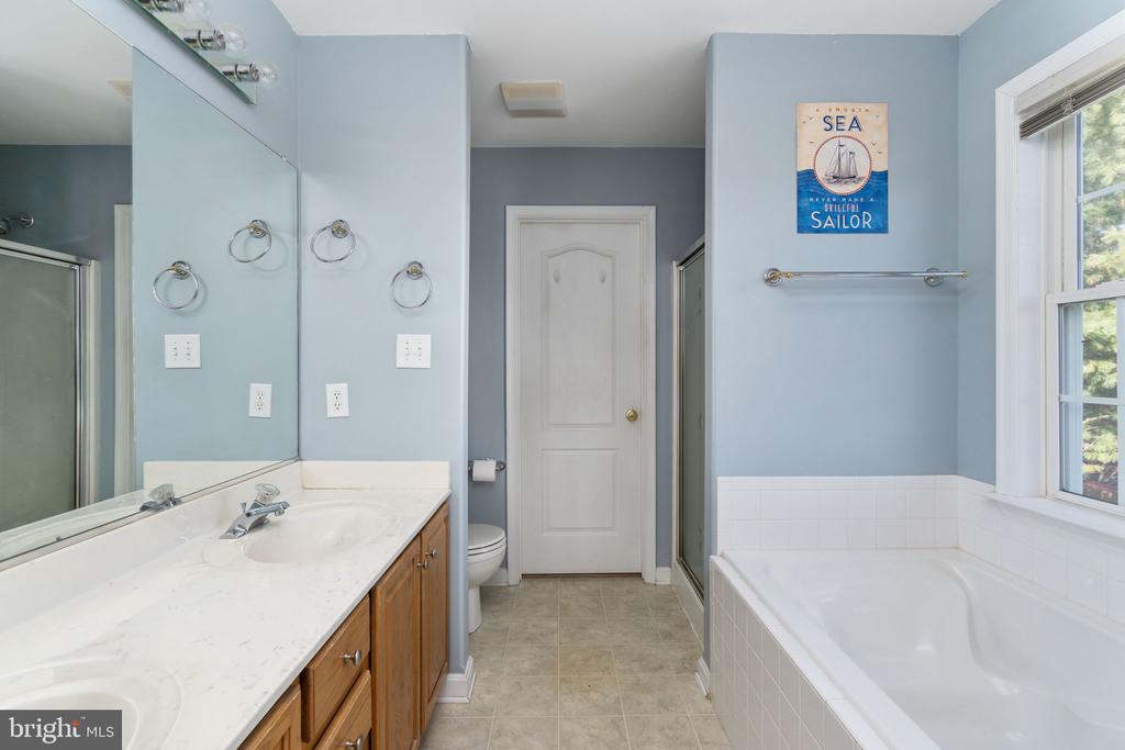 11804 FILLMORE LANE