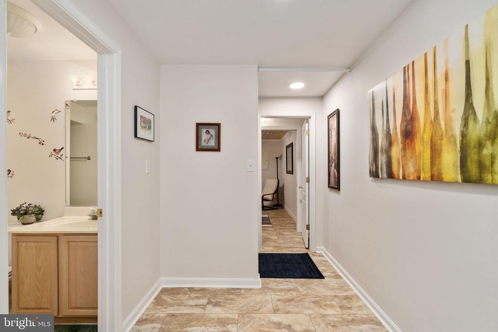 11804 FILLMORE LANE