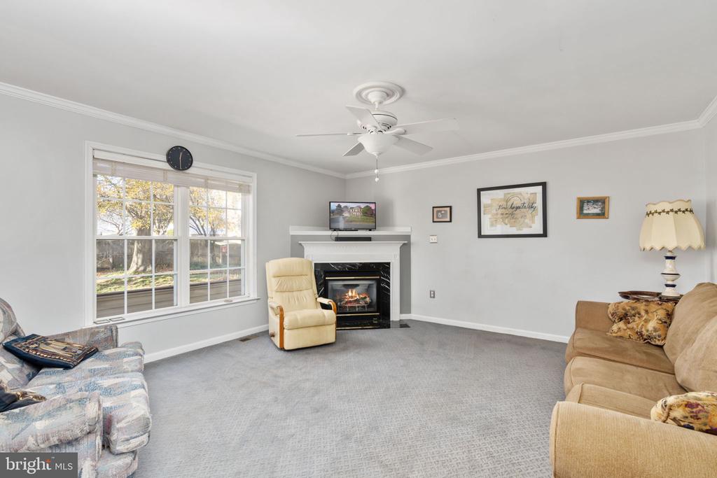 11804 FILLMORE LANE
