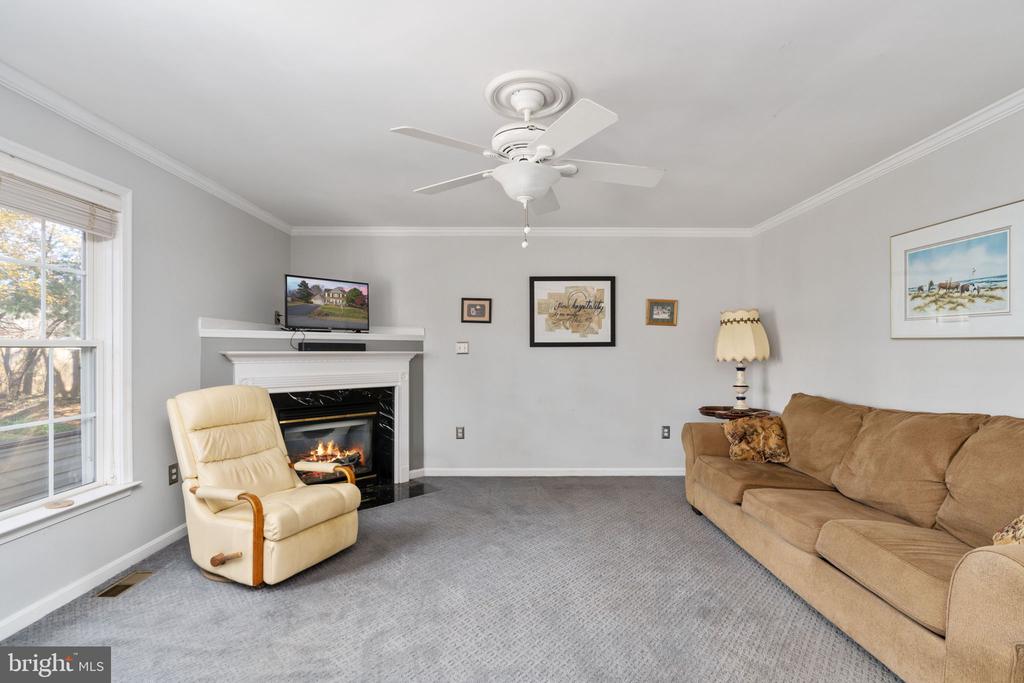11804 FILLMORE LANE