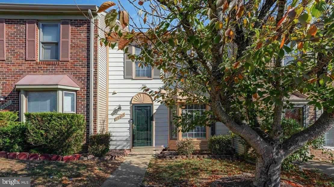 10615 GRETA LYNN CT
