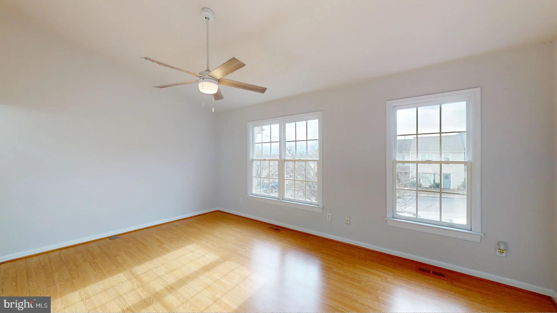 10615 GRETA LYNN CT