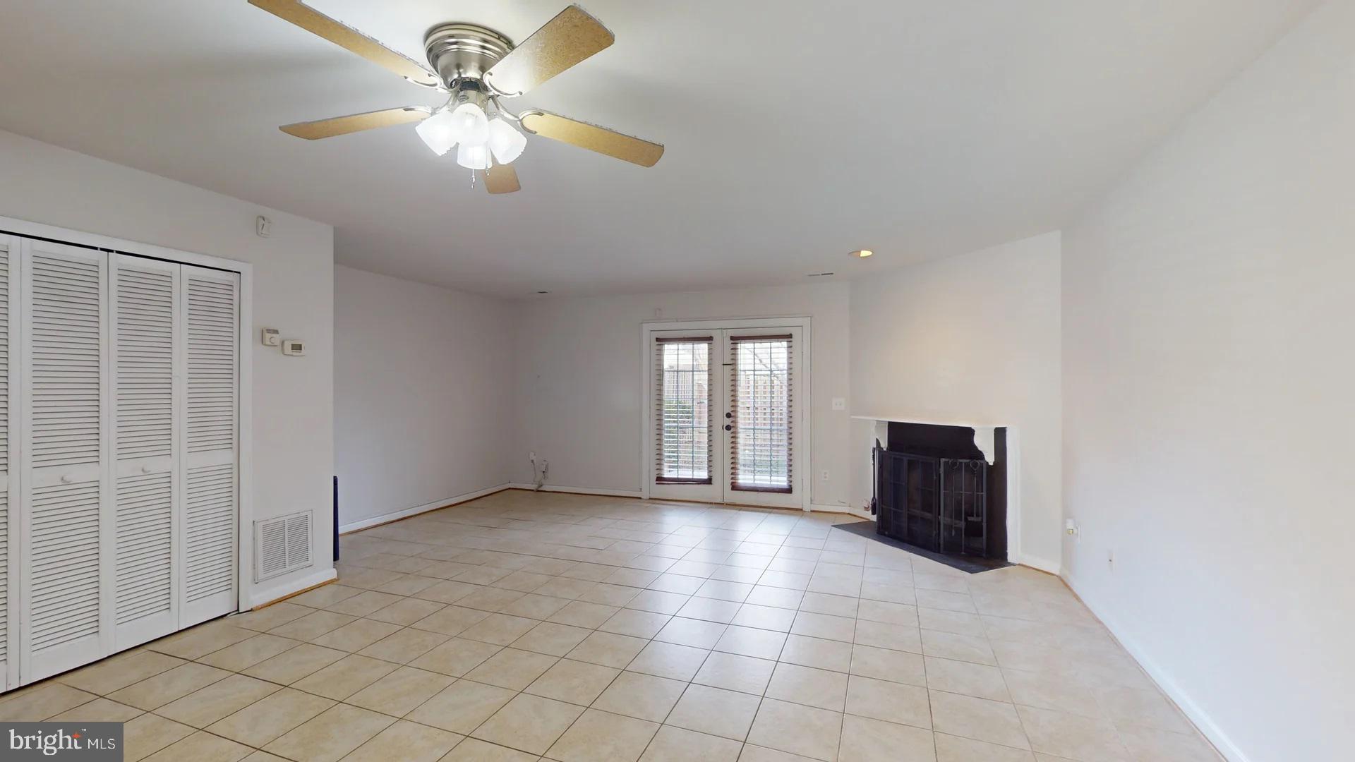 10615 GRETA LYNN CT