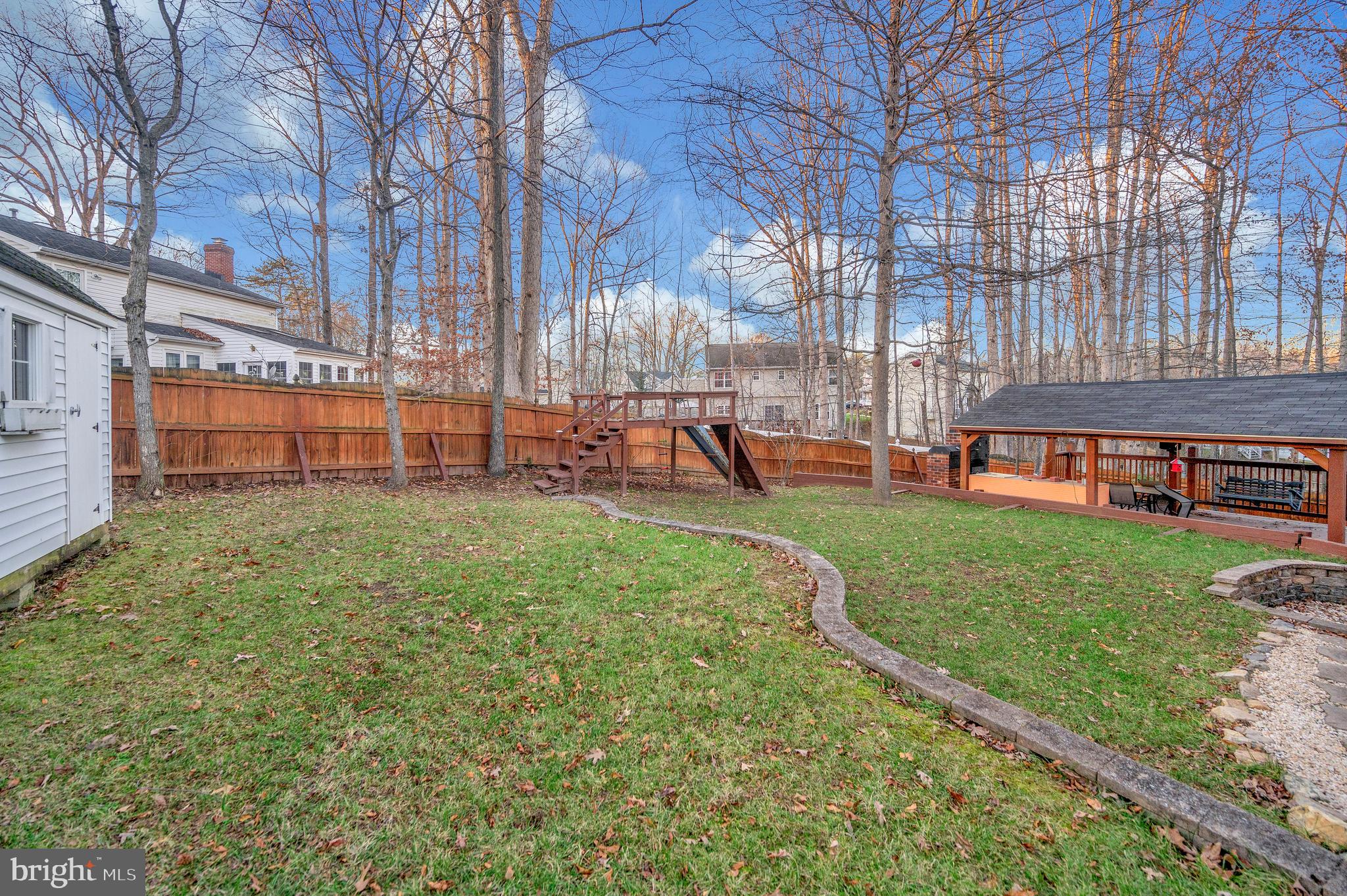 11808 Gardenia Dr