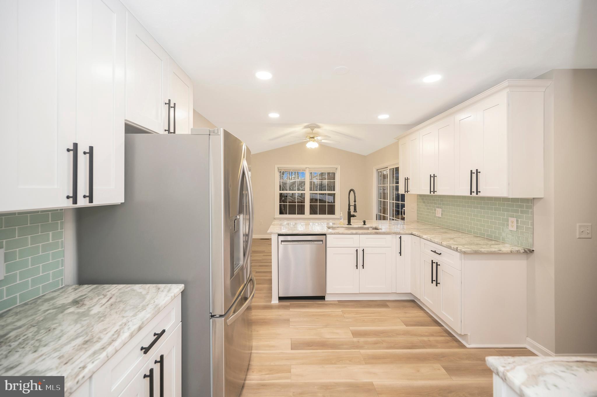 11808 Gardenia Dr