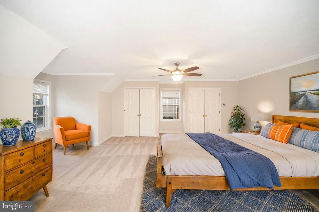 11808 Gardenia Dr