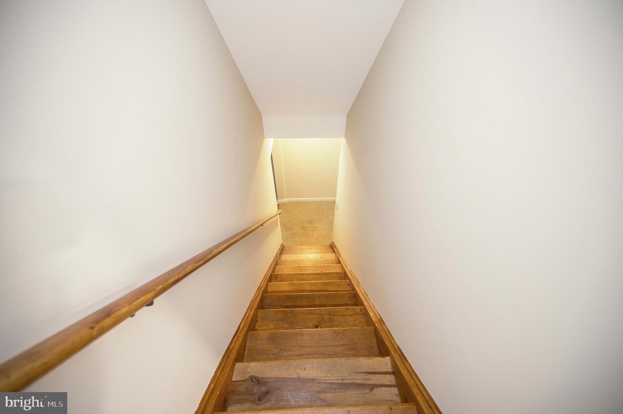 11808 Gardenia Dr