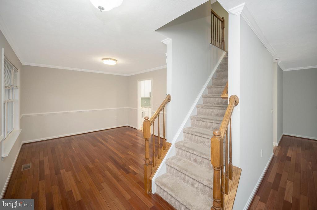 11808 Gardenia Dr