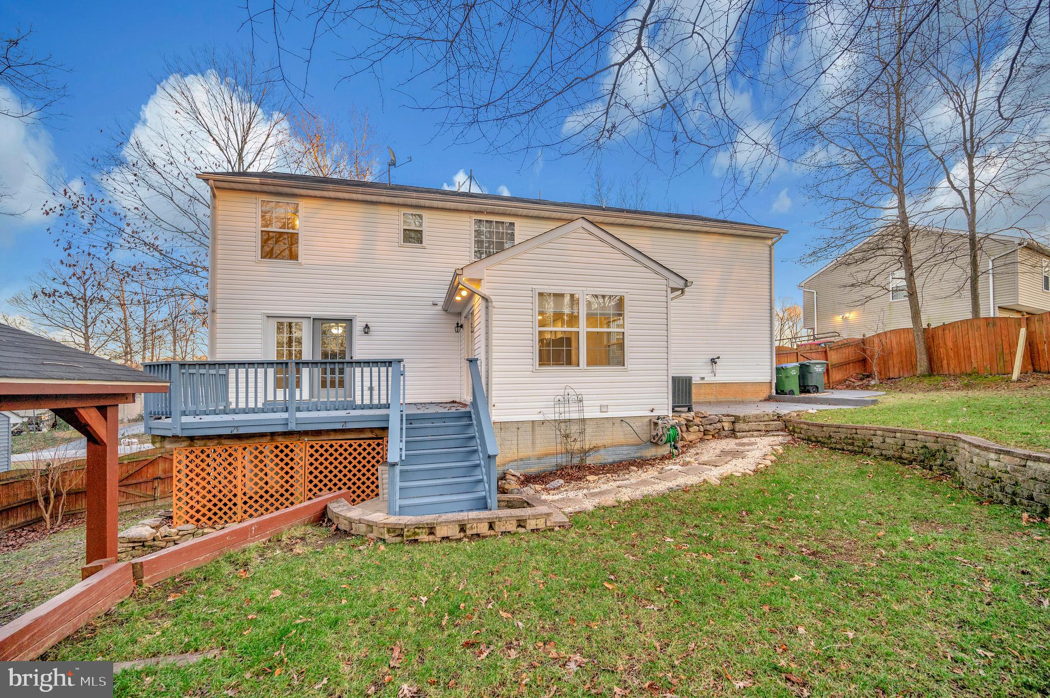 11808 Gardenia Dr