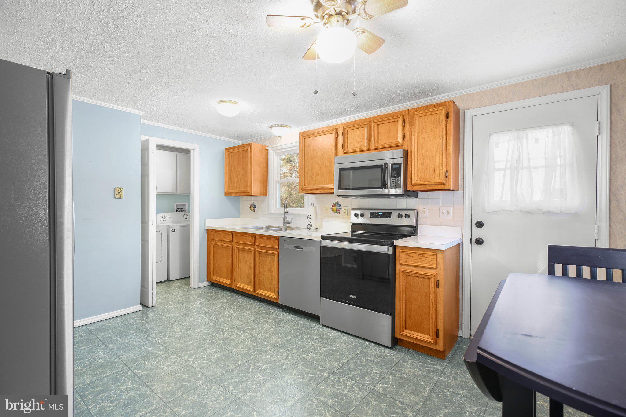 11401 Wheeler Rd