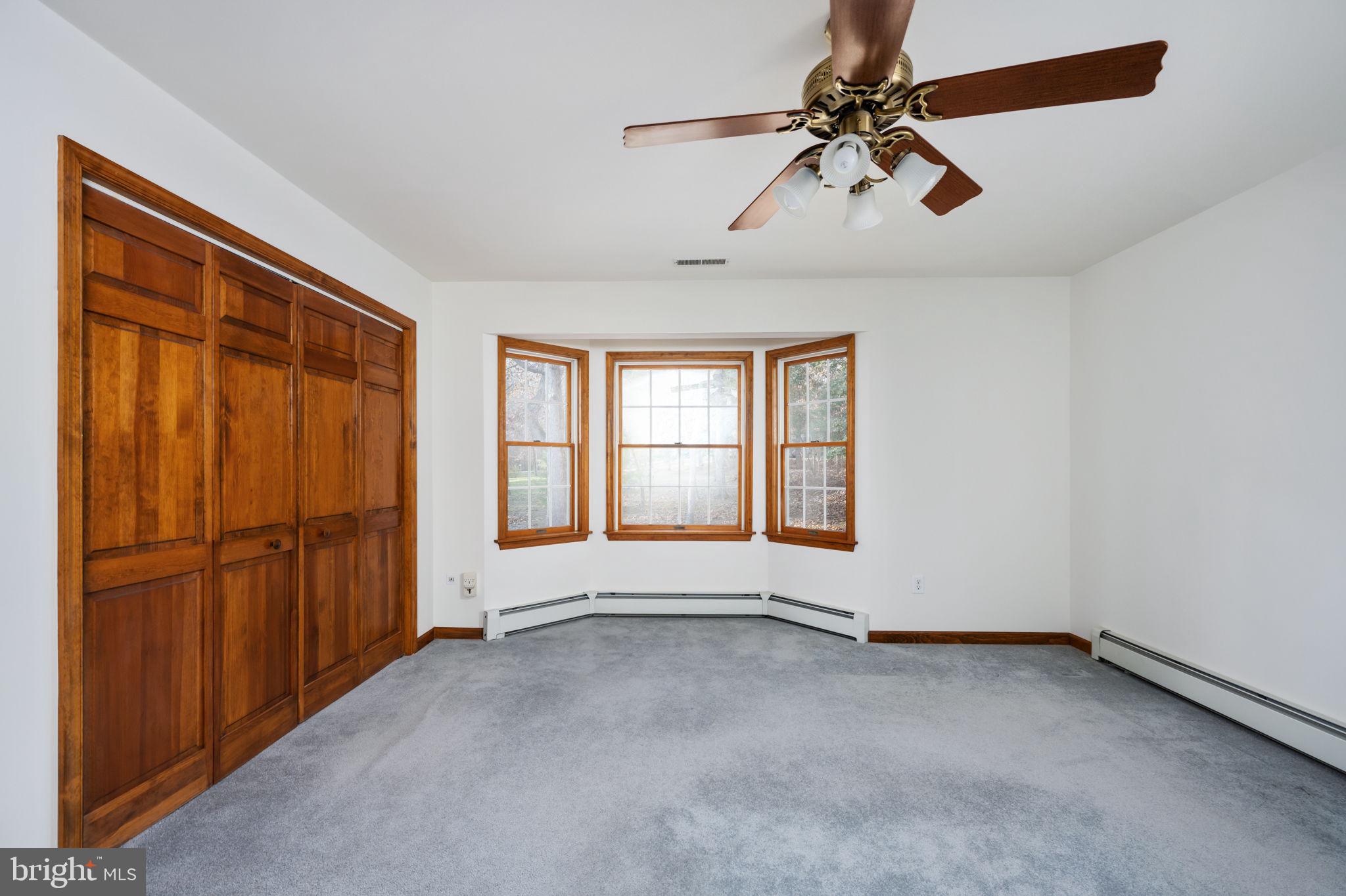 9011 ISLE OF LAURELS
