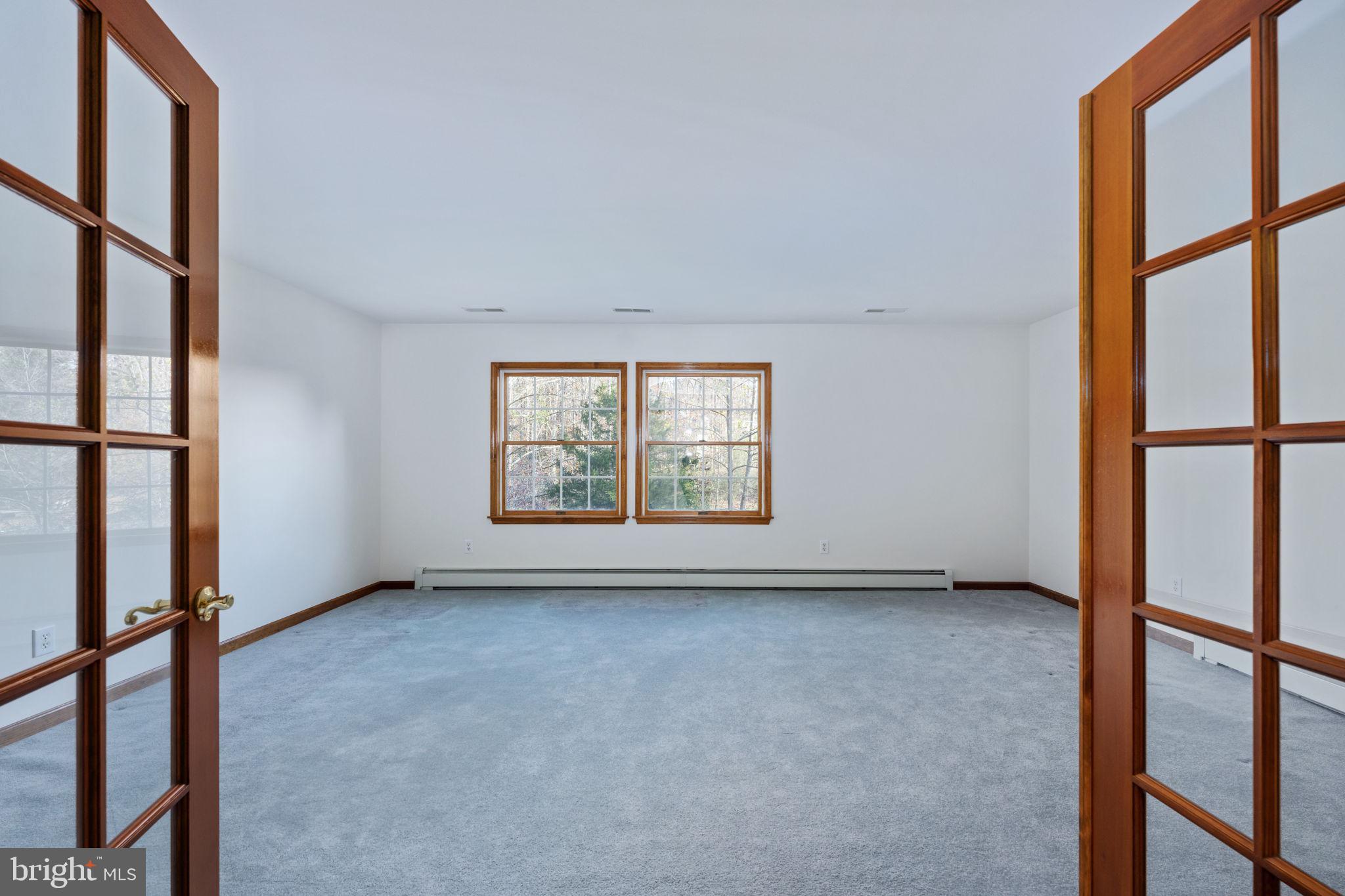 9011 ISLE OF LAURELS