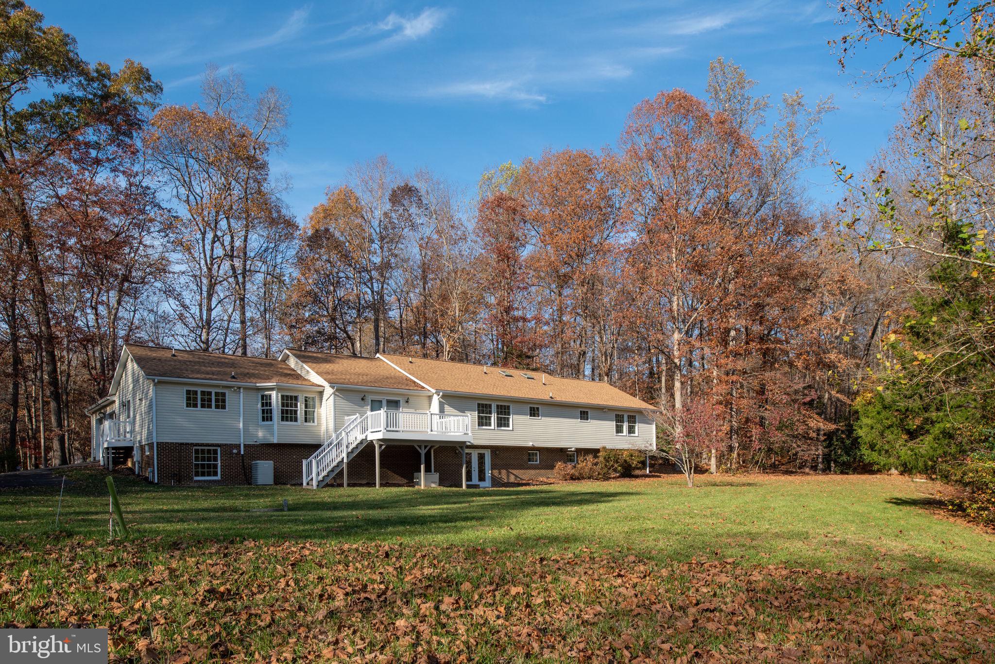 9011 ISLE OF LAURELS