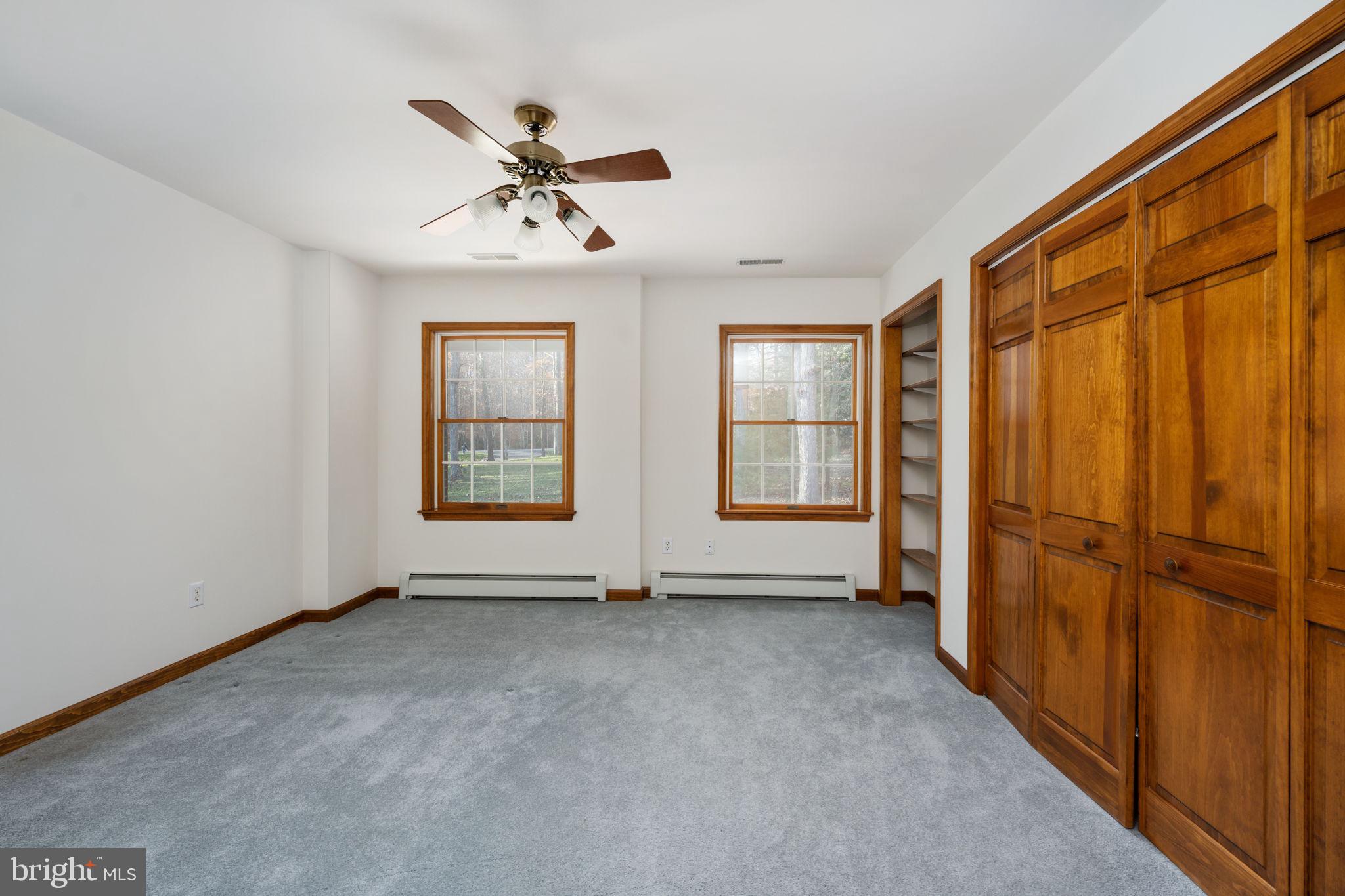 9011 ISLE OF LAURELS