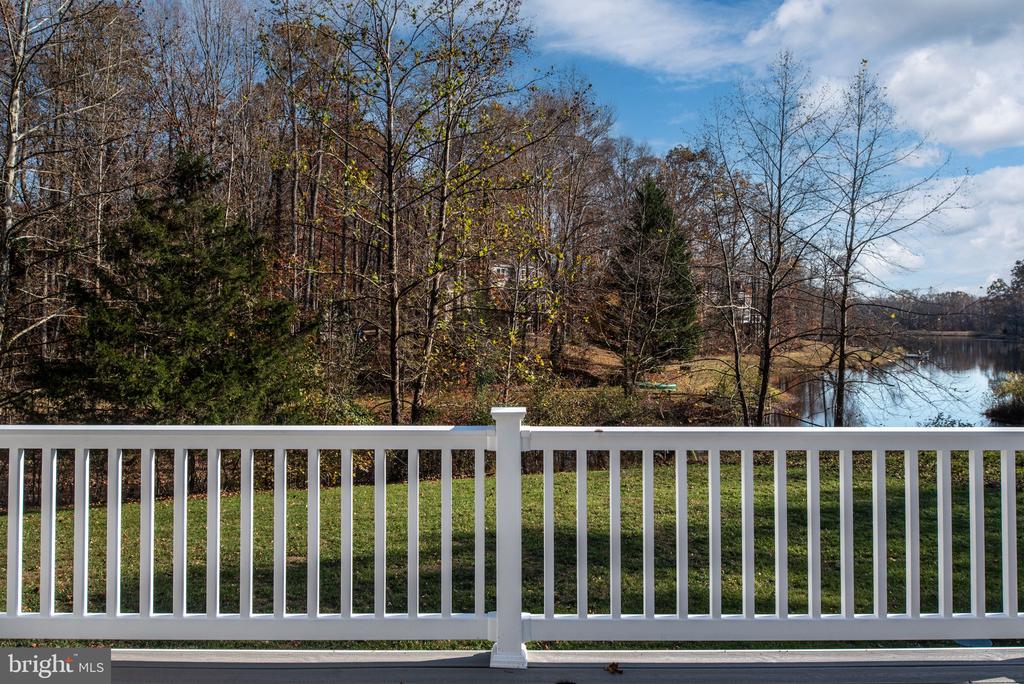 9011 ISLE OF LAURELS