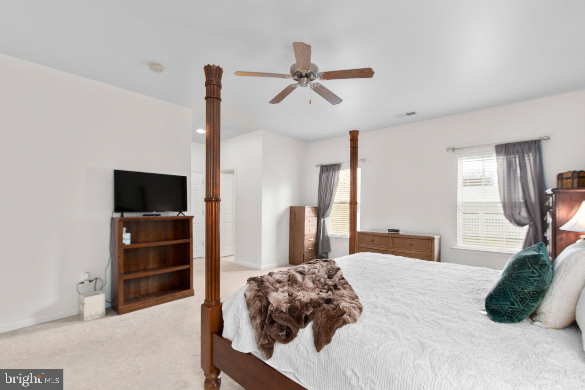 5622 Cedar Mountain Ct