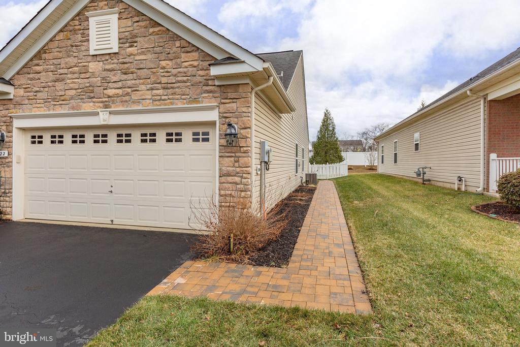 5622 Cedar Mountain Ct