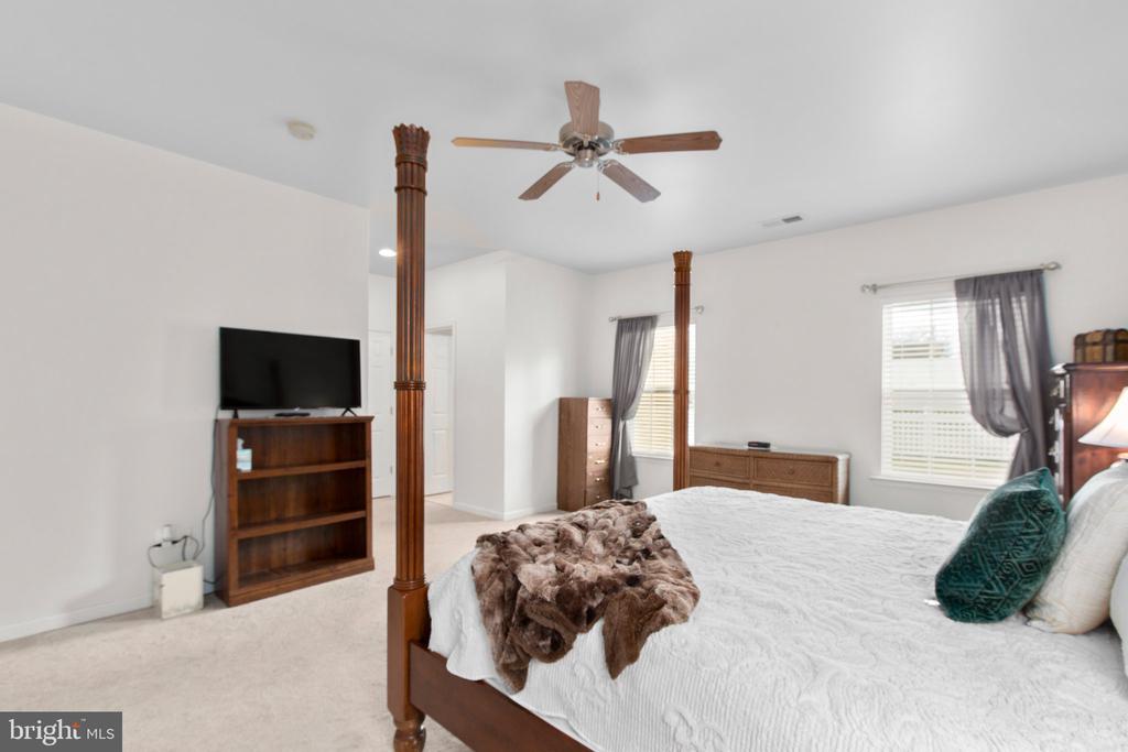 5622 Cedar Mountain Ct