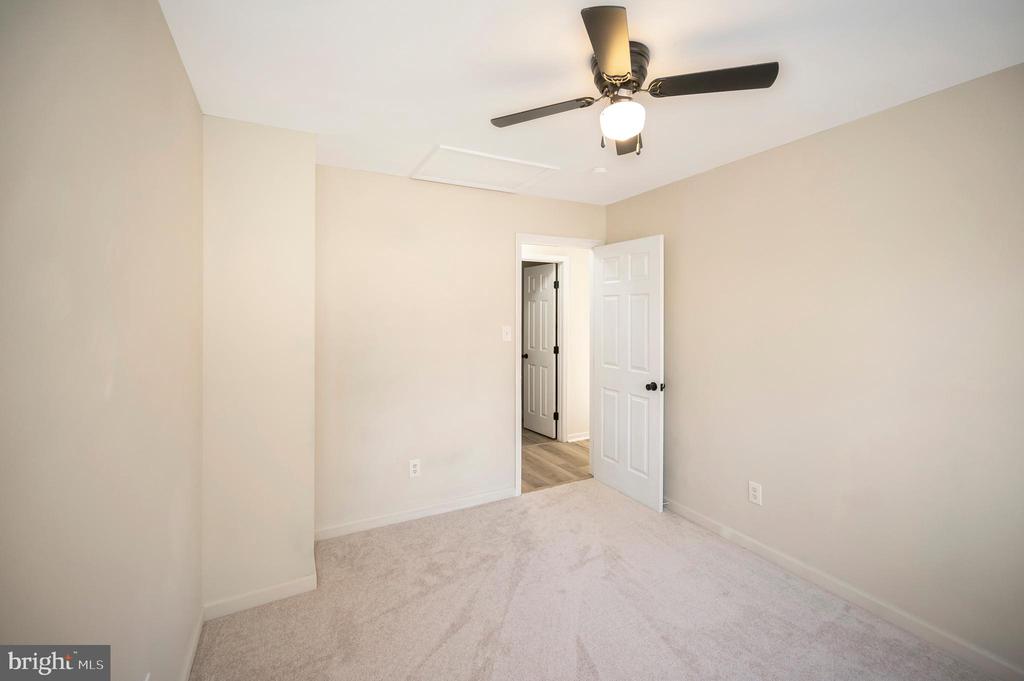6700 Hickory Ridge Rd