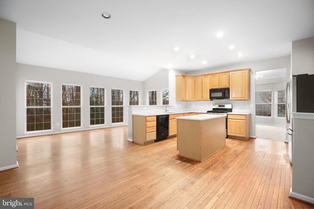 3714 Carlyle Ct