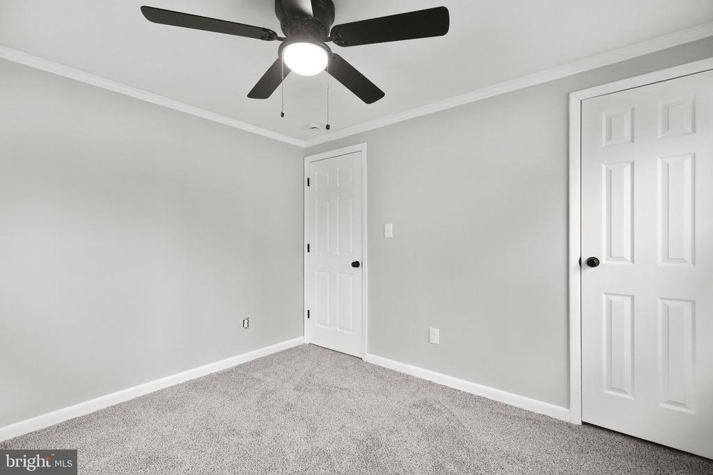 12506 Lee Lake Dr