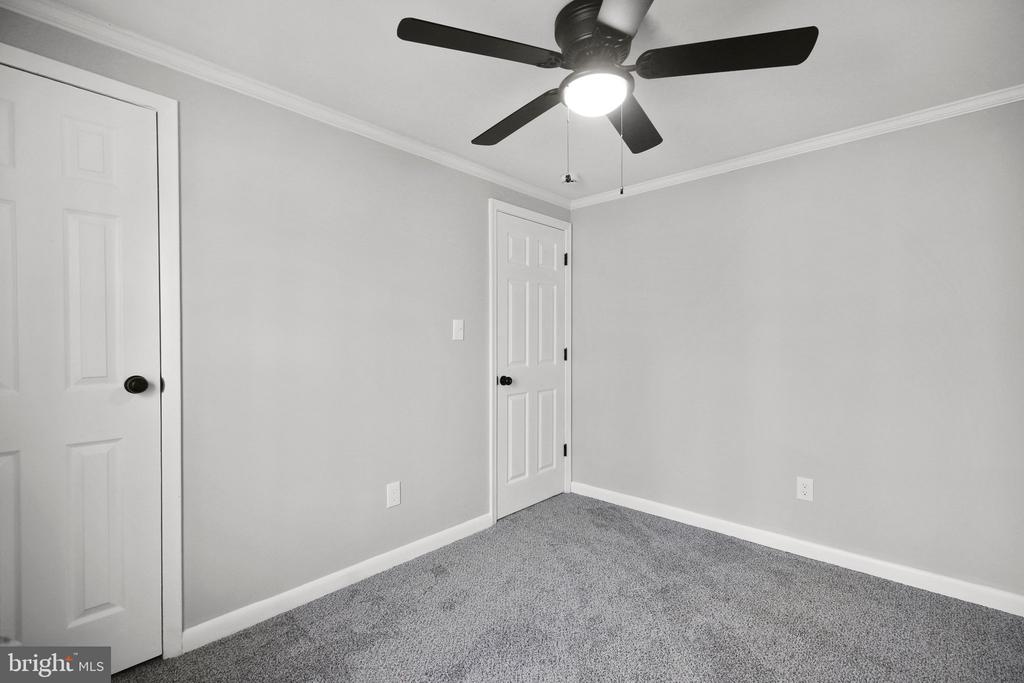 12506 Lee Lake Dr
