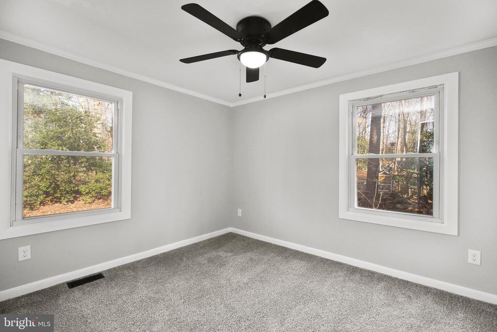 12506 Lee Lake Dr
