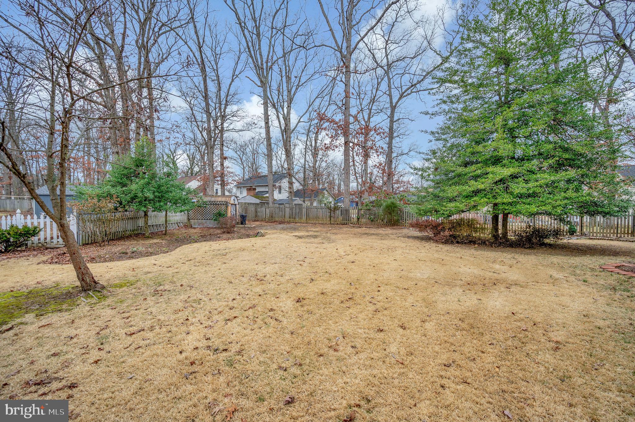 3529 Waverly Dr