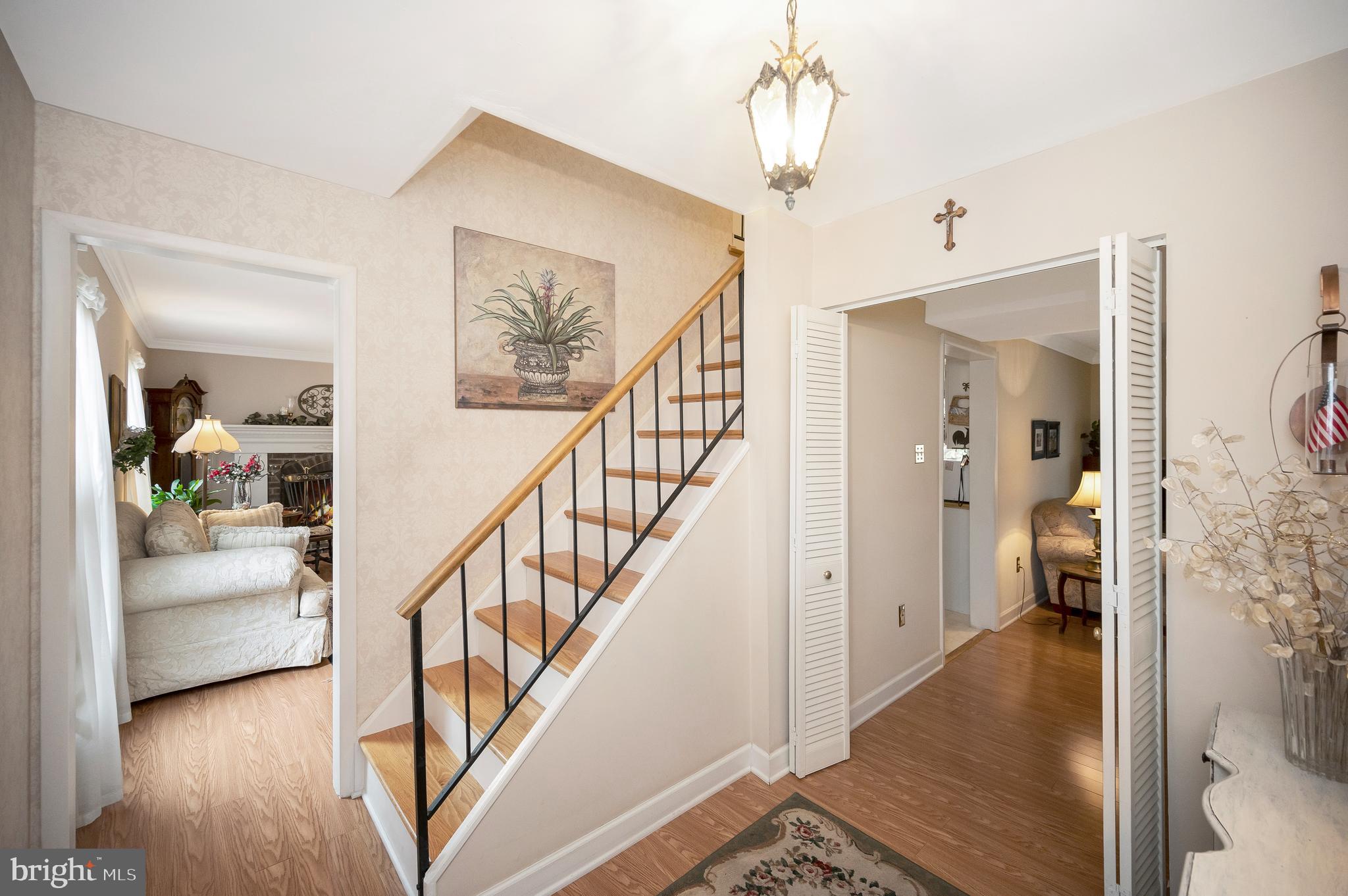 3529 Waverly Dr