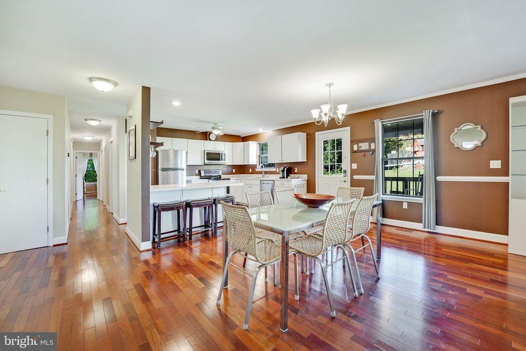 15605 Cedar Tree Ct