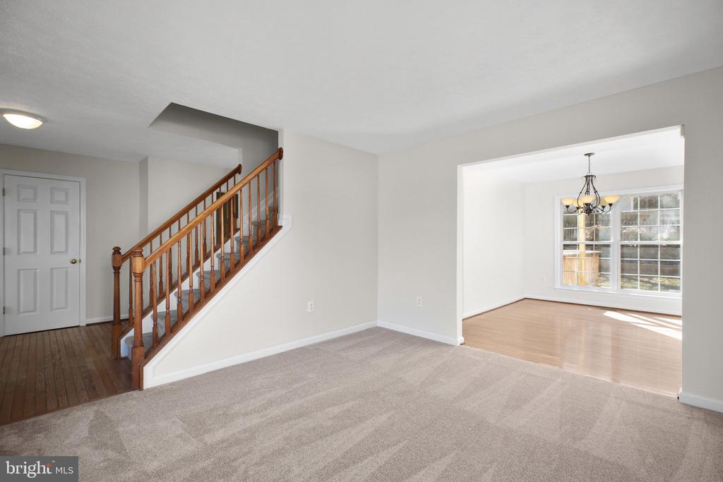 10104 CHESNEY DRIVE
