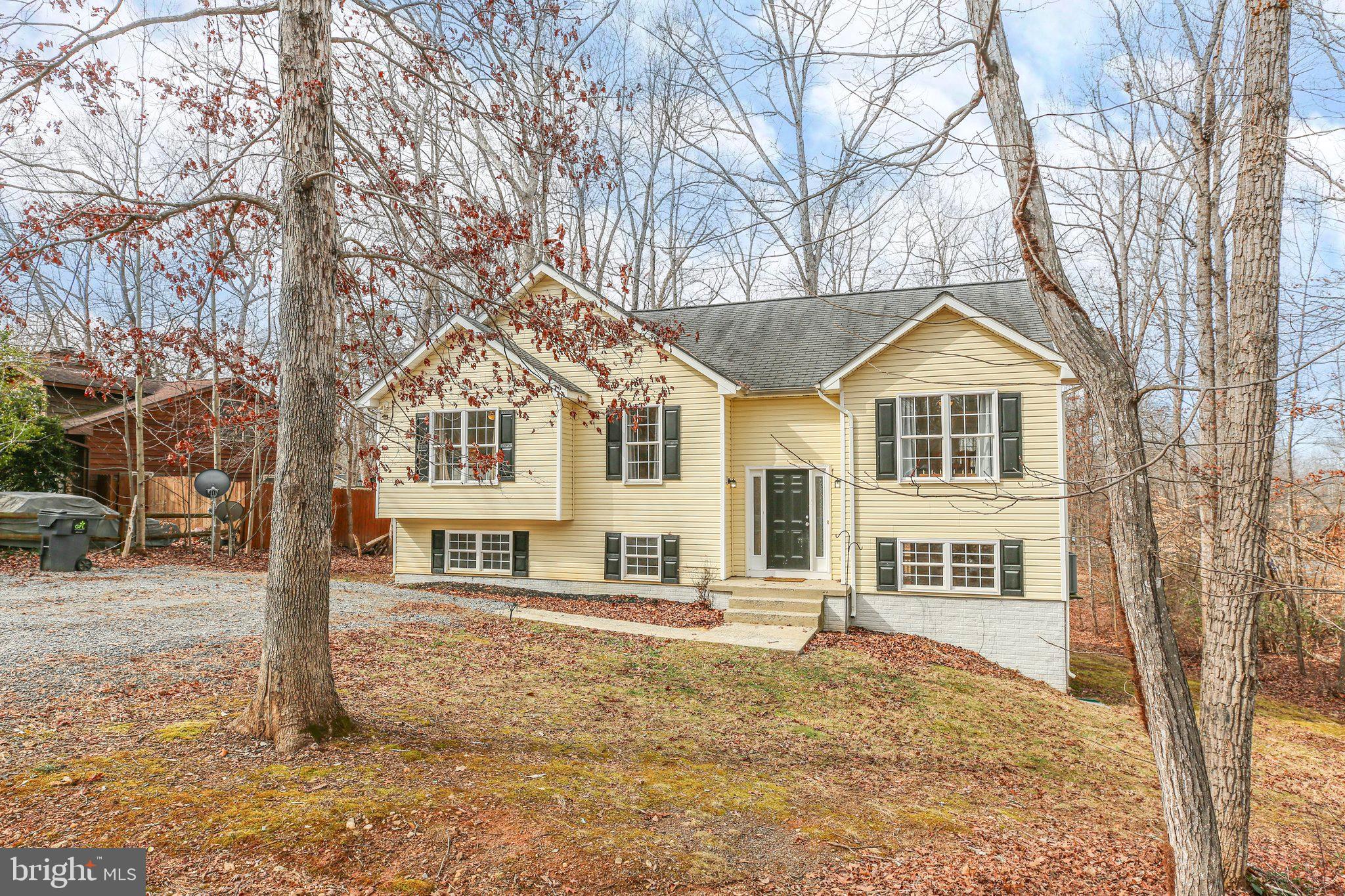 11201 Stockade Dr