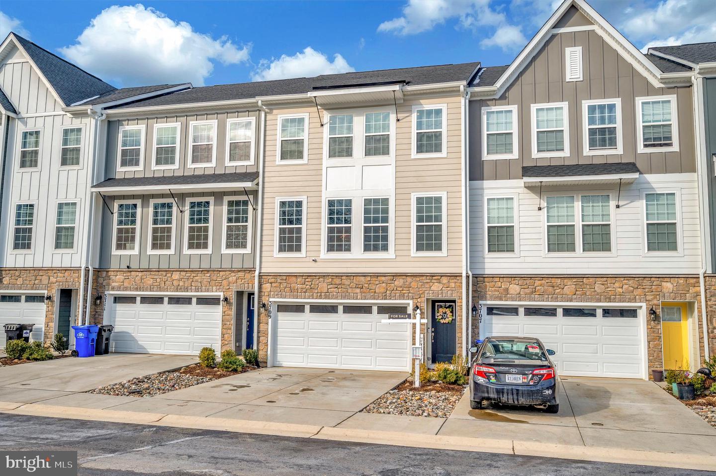 3709 Allington Ct
