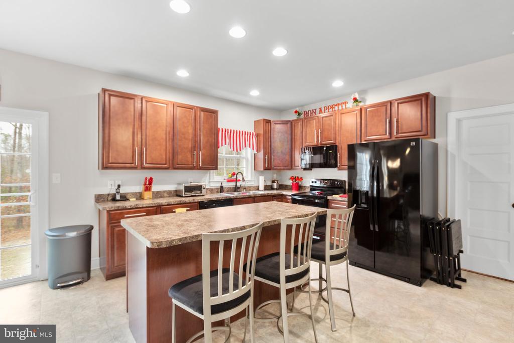 9109 Winfield Ct