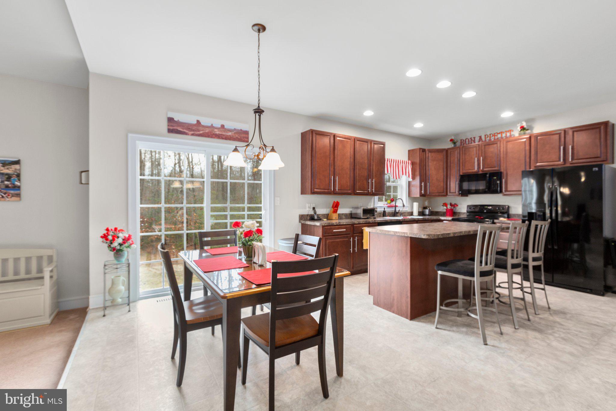 9109 Winfield Ct