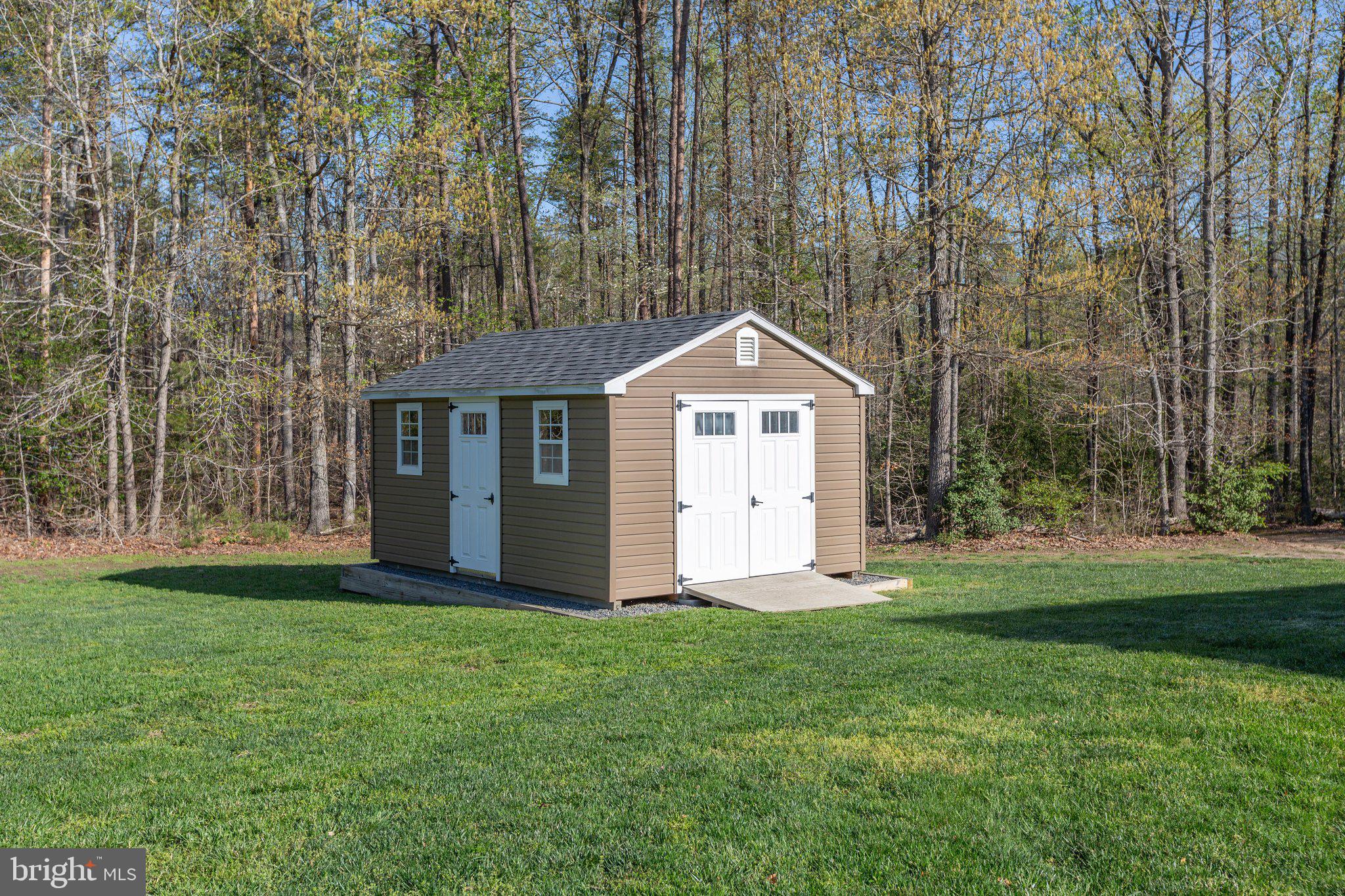 9109 Winfield Ct