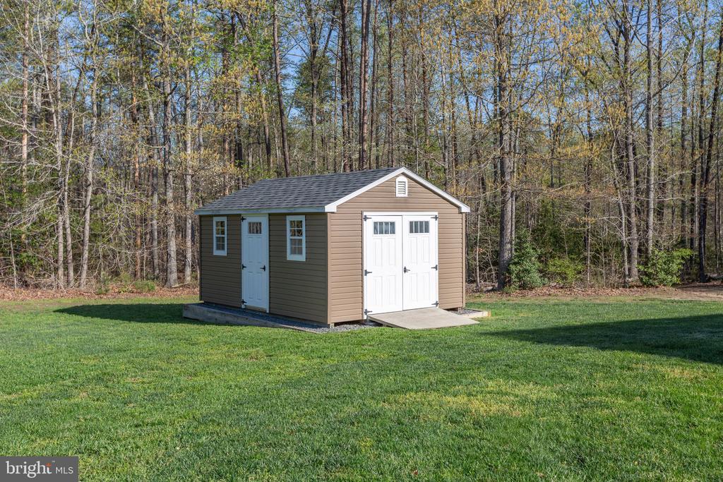 9109 Winfield Ct