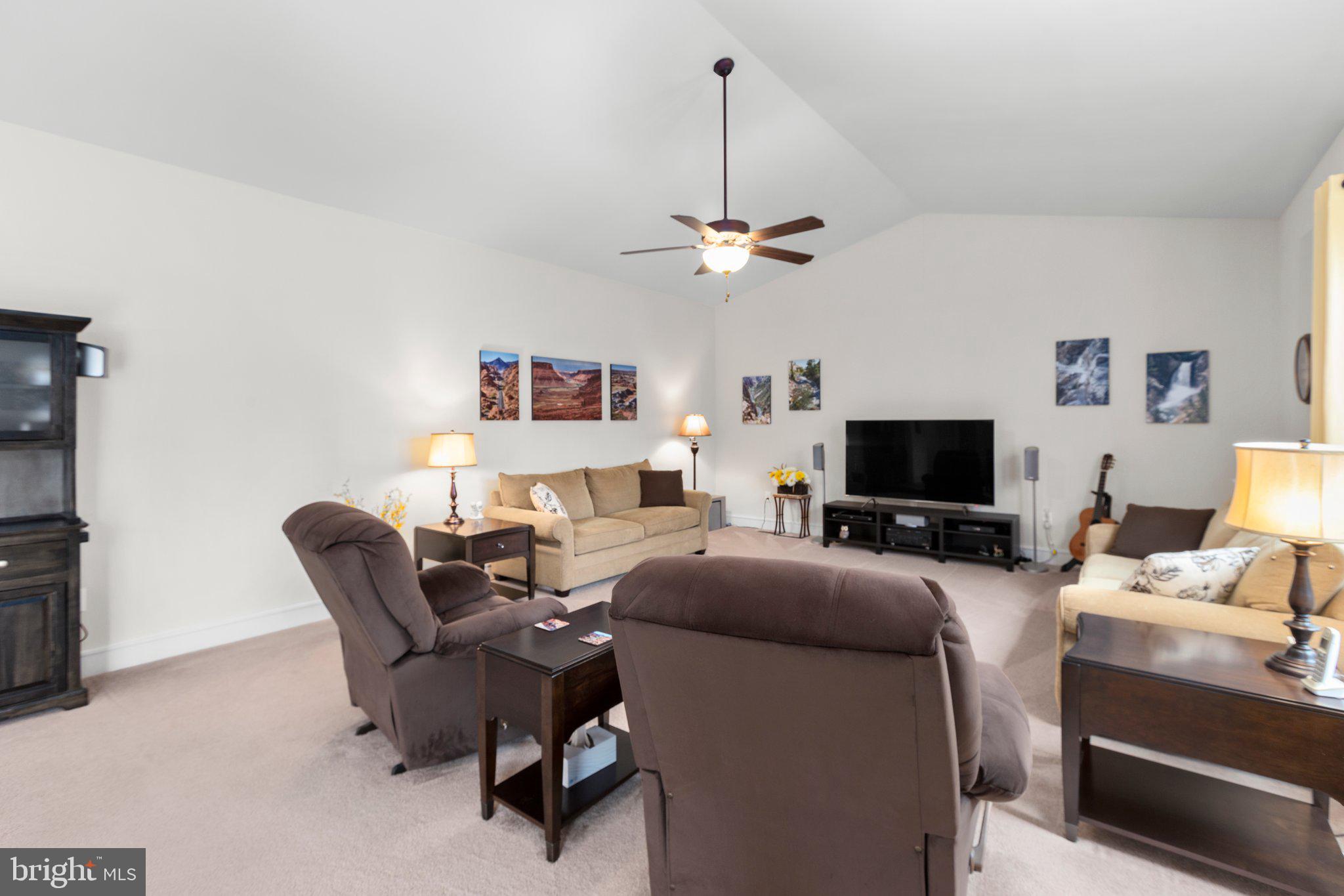 9109 Winfield Ct