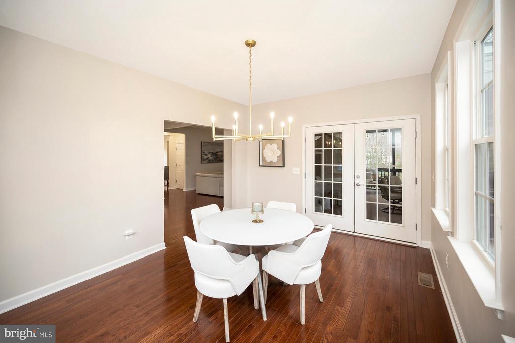 8703 Laroque Run Dr