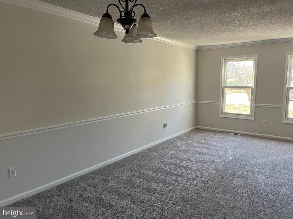 10503 GRETA LYNN CT
