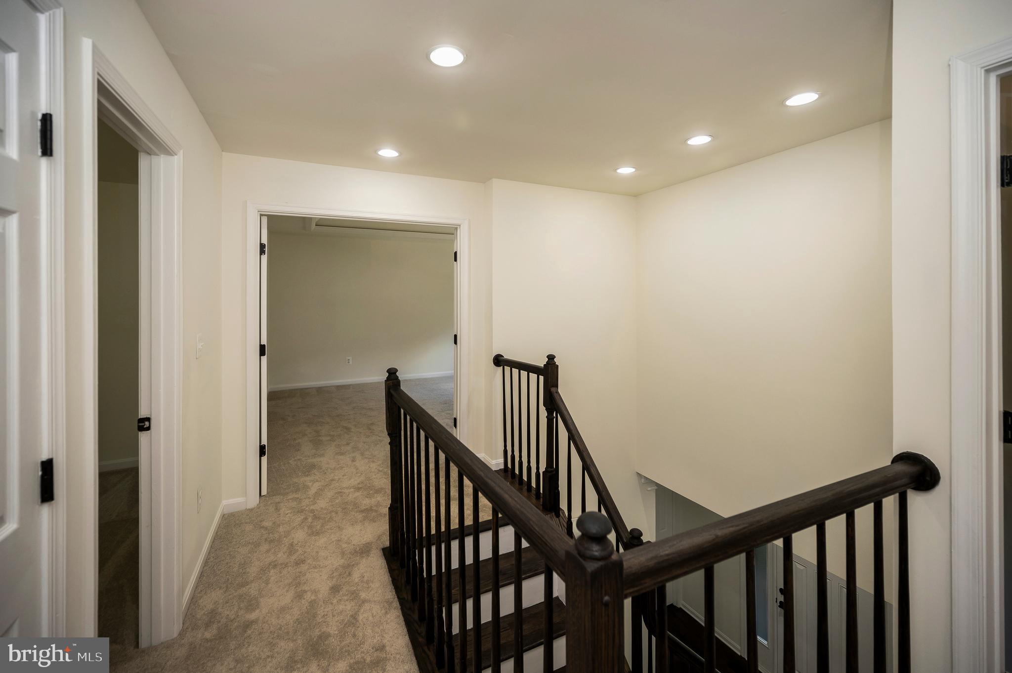 10502 WATFORD LANE