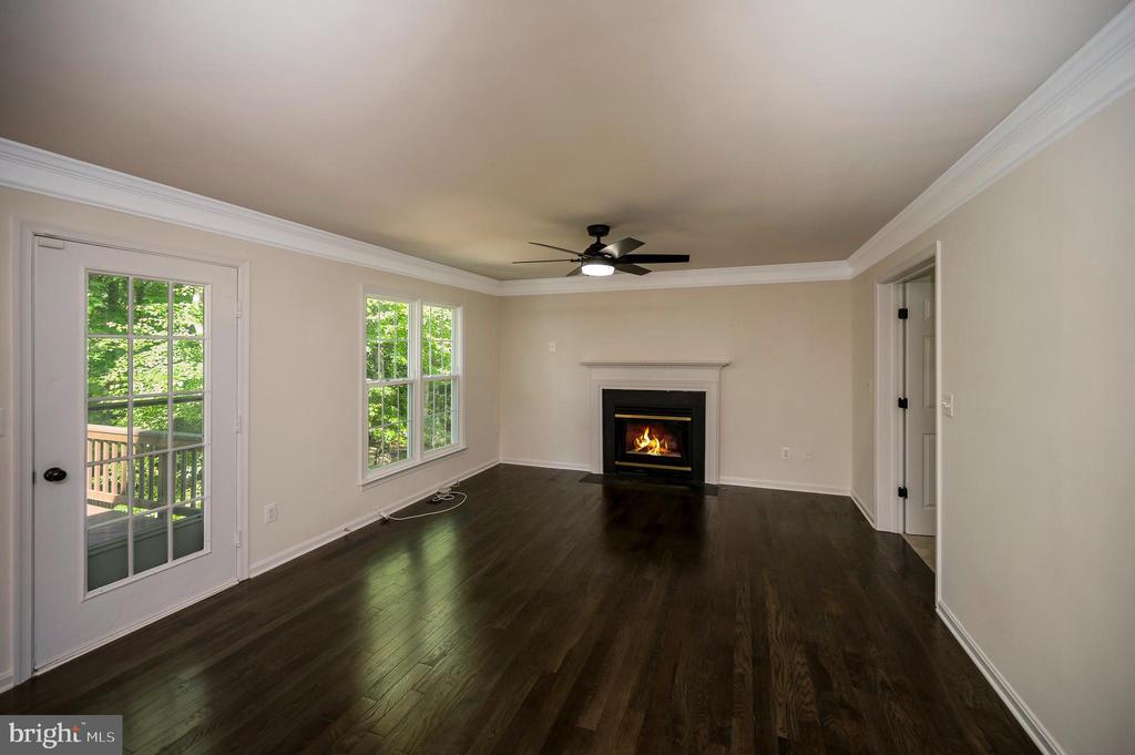 10502 WATFORD LANE
