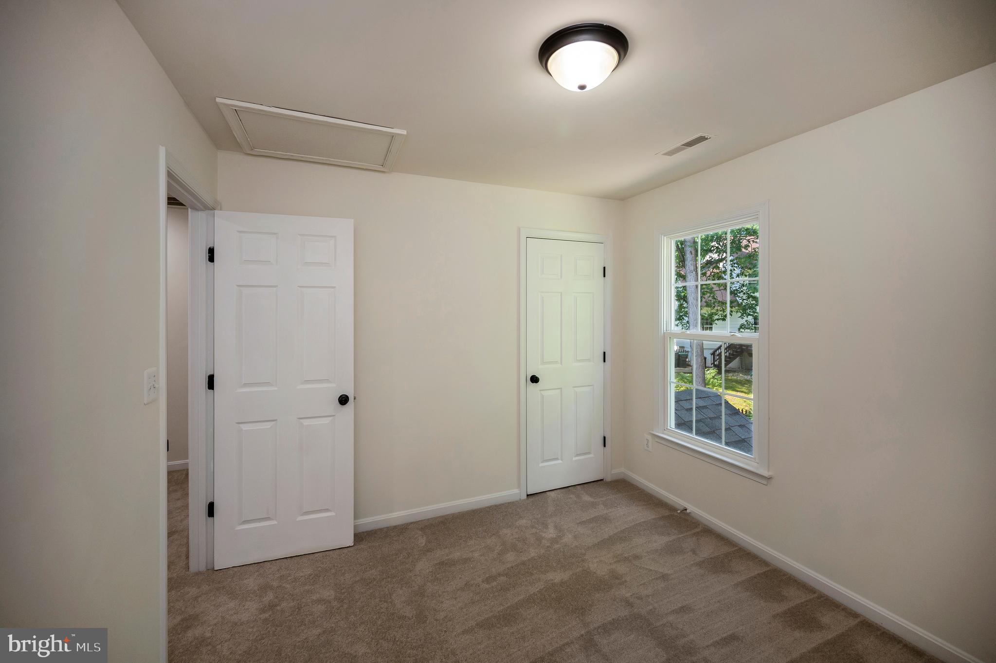 10502 WATFORD LANE