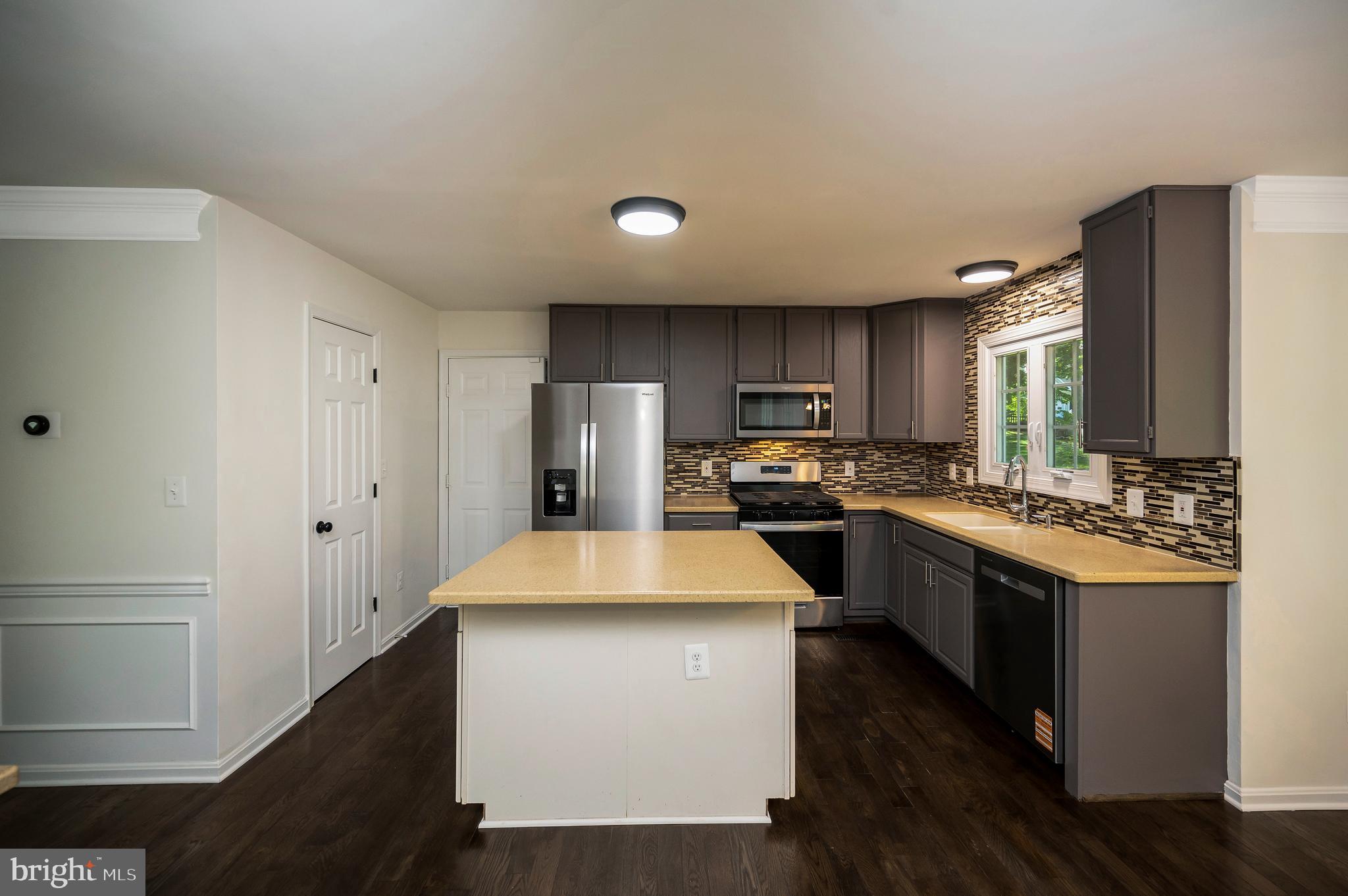 10502 WATFORD LANE