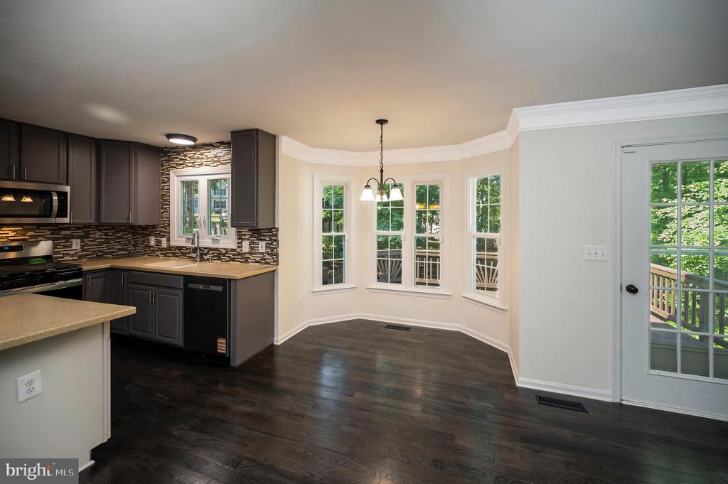 10502 WATFORD LANE