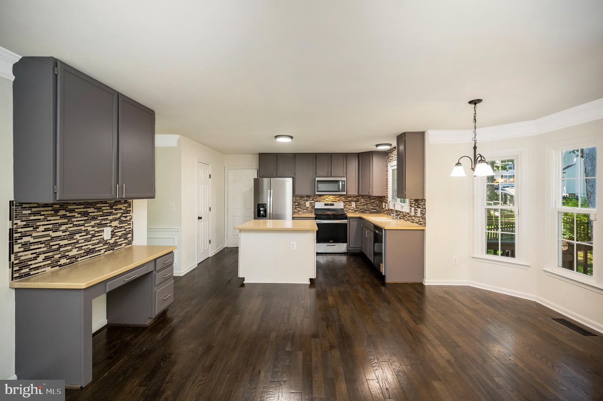 10502 WATFORD LANE