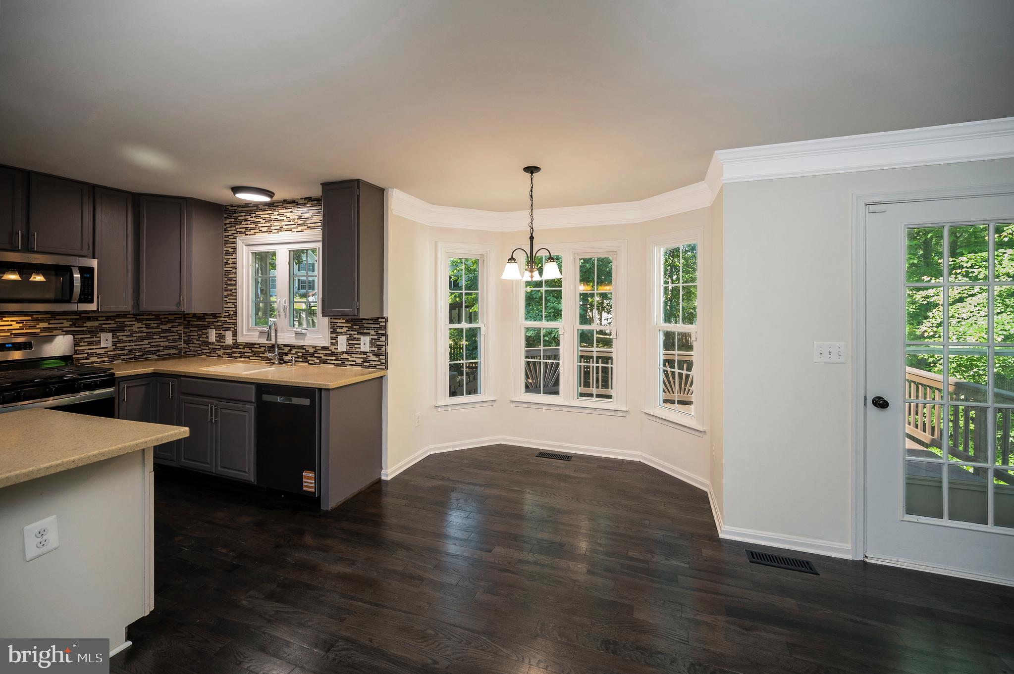 10502 WATFORD LANE