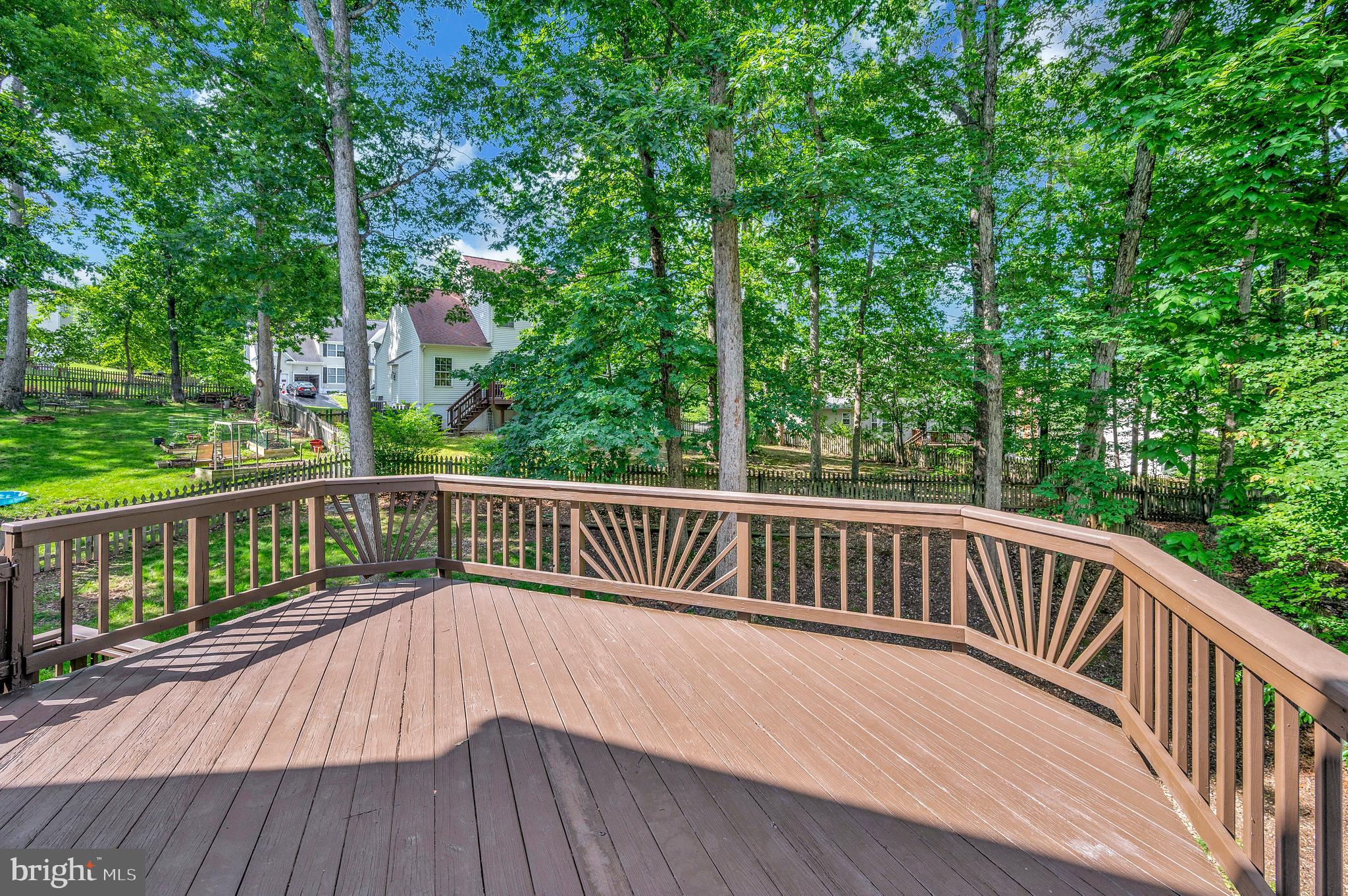 10502 WATFORD LANE