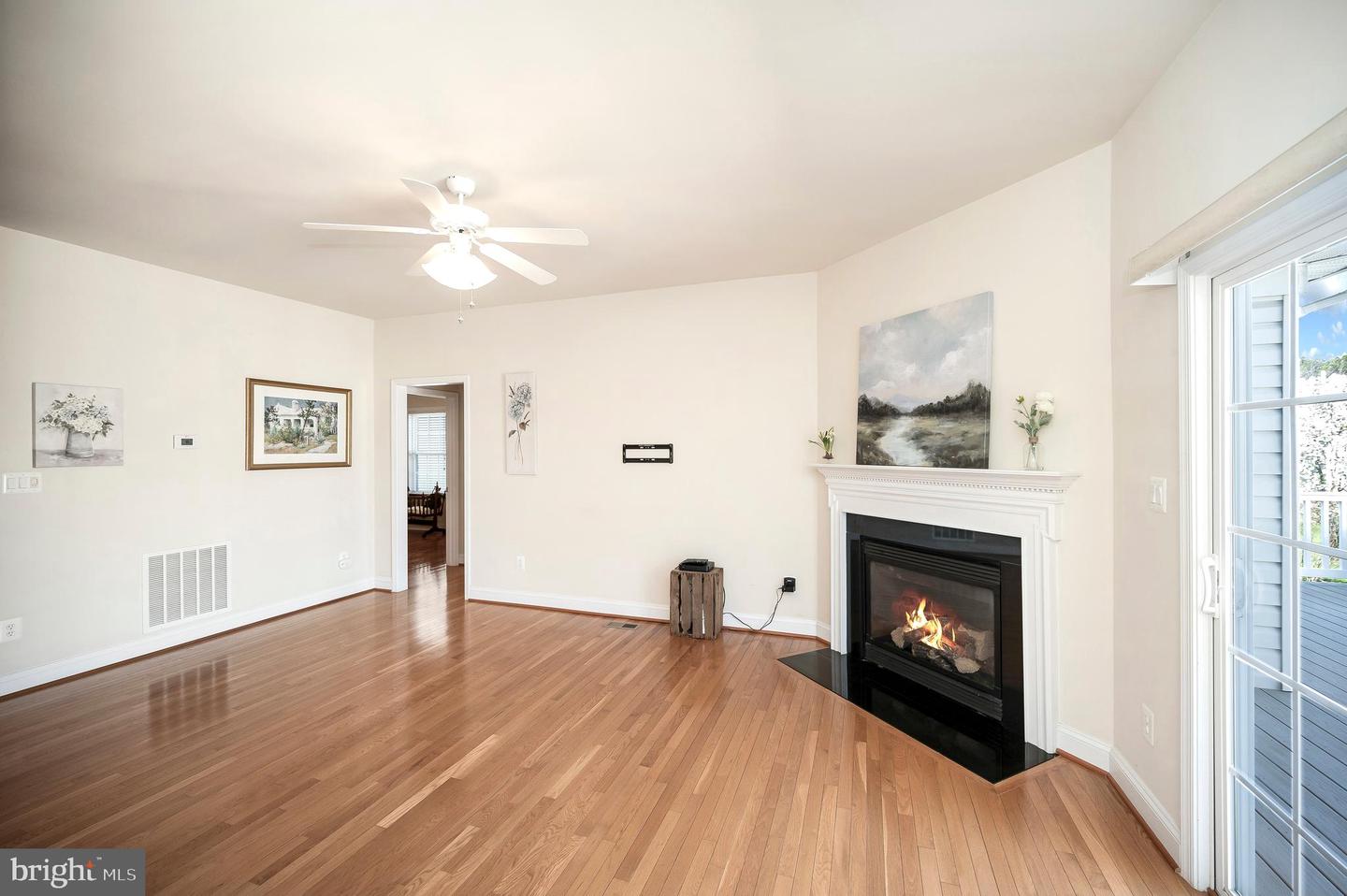 6219 E Dranesville Dr