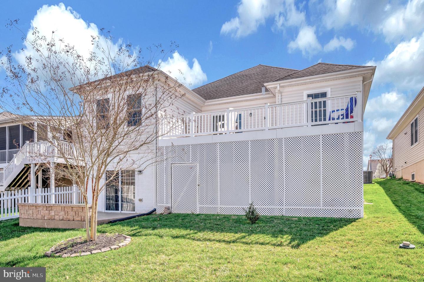 6219 E Dranesville Dr